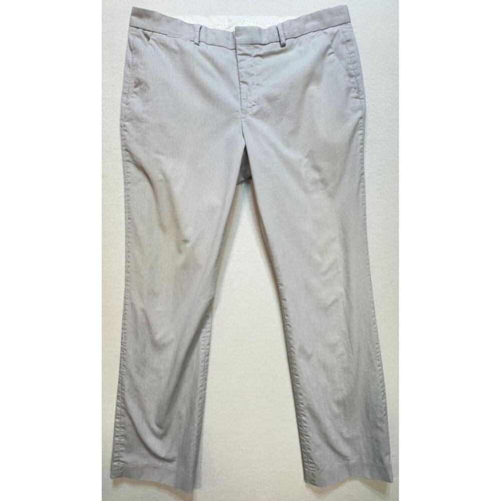 Express Photographer Men's Straight Pants Flat Front Size 34/32 Gray Pinstripe
